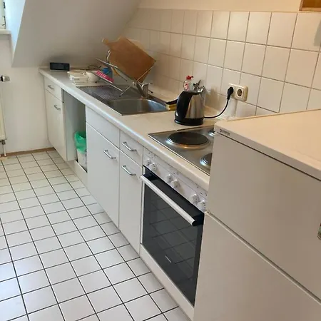 Privatunterkunft Big Private Room In Furnished Apartment *